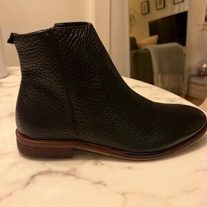 men’s black chelsea boot